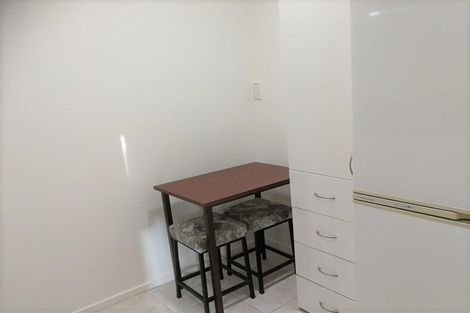 Photo of property in 2/48 Spinella Drive, Bayview, Auckland, 0629