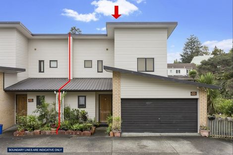 Photo of property in 10/17 Abbeygate Street, Birkdale, Auckland, 0626