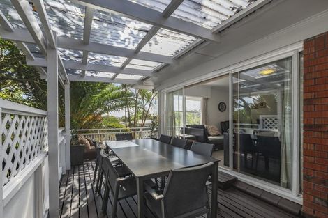 Photo of property in 17 Mack Place, Red Hill, Papakura, 2110