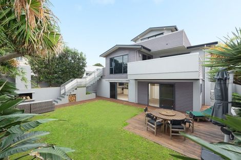 Photo of property in 43 Oceanbeach Road, Mount Maunganui, 3116