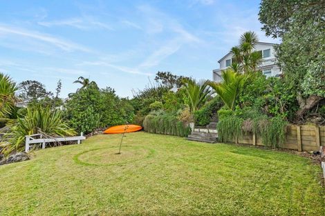Photo of property in 1 Bangor Street, Point Chevalier, Auckland, 1022