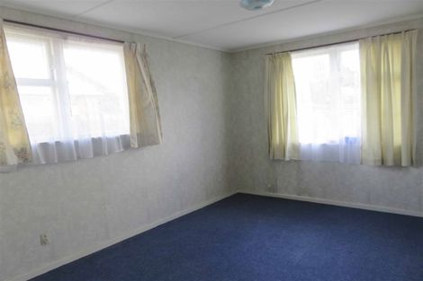 Photo of property in 15 Manapouri Street, Strathern, Invercargill, 9812