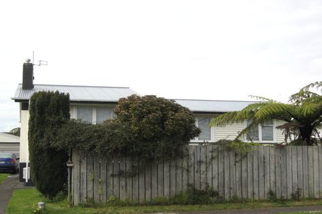 Photo of property in 23 Grenville Street, Marfell, New Plymouth, 4310