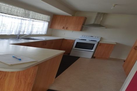 Photo of property in 33 Addison Drive, Glendene, Auckland, 0602