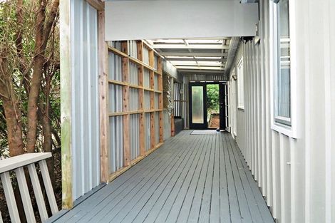 Photo of property in 109 Vipond Road, Stanmore Bay, Whangaparaoa, 0932