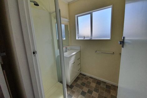 Photo of property in 2/353 Saint Aubyn, Moturoa, New Plymouth, 4310