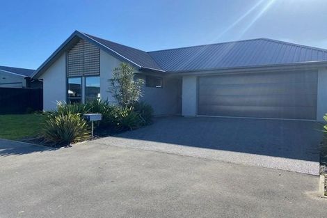 Photo of property in 5 Tussle Grove, Halswell, Christchurch, 8025