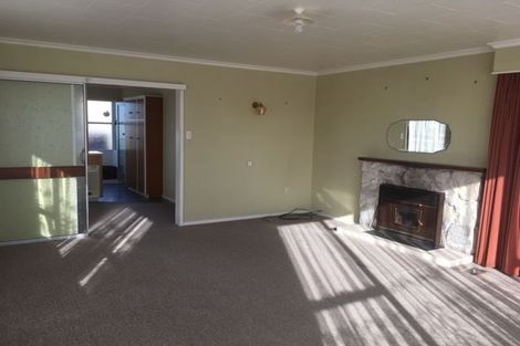 Photo of property in 5a Cameron Street, Waimate, 7924