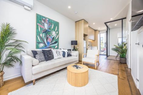 Photo of property in 12 Hadlow Terrace, Grey Lynn, Auckland, 1021