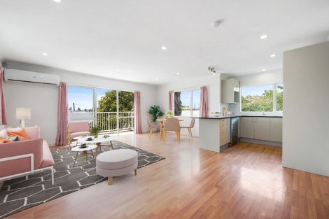 Photo of property in 23a Margan Avenue, New Lynn, Auckland, 0600