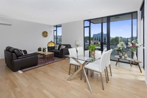 Photo of property in 1/50 Kilmore Street, Christchurch Central, Christchurch, 8013