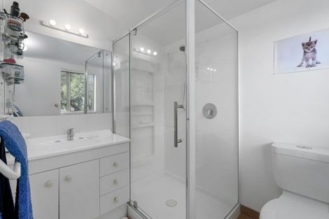 Photo of property in 10 Amokura Street, Waikanae, 5036