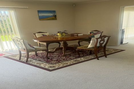 Photo of property in 8 Cape Place, Poraiti, Napier, 4112