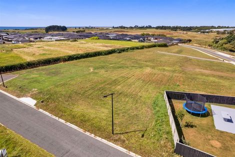 Photo of property in 9 Papawhero Drive, Bell Block, New Plymouth, 4312