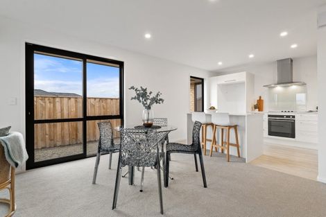 Photo of property in 27 Stackwood Avenue, Woodend, 7691