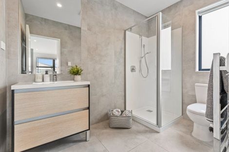 Photo of property in 30 Tyler Davies Drive, Red Beach, 0932