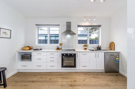 Photo of property in 305c Lascelles Street, Saint Leonards, Hastings, 4120