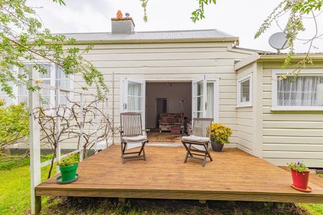 Photo of property in 15 Roberts Avenue, Aramoho, Whanganui, 4500