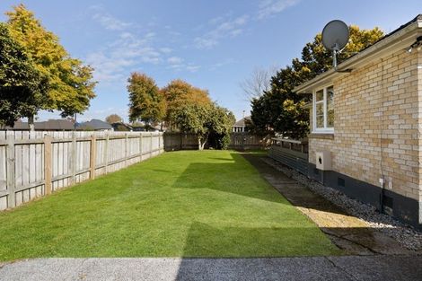 Photo of property in 2 Kenney Crescent, Fairfield, Hamilton, 3214