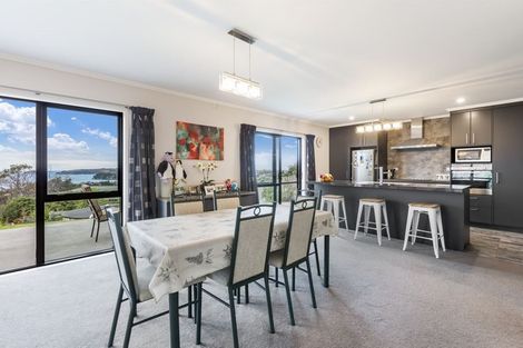Photo of property in 464 Whangaparaoa Road, Stanmore Bay, Whangaparaoa, 0932