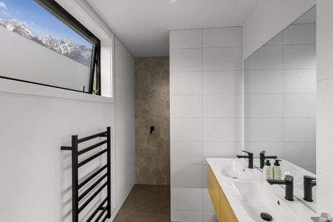 Photo of property in 13 Torridon Court, Jacks Point, Queenstown, 9371