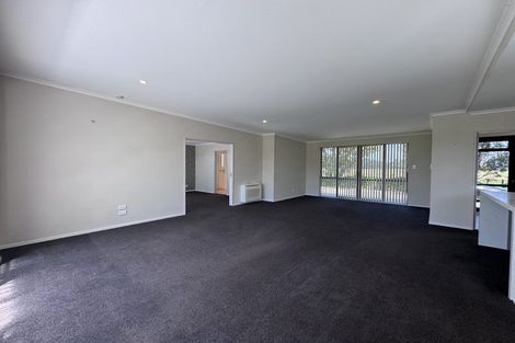 Photo of property in 554 Porewa Road, Marton, 4787