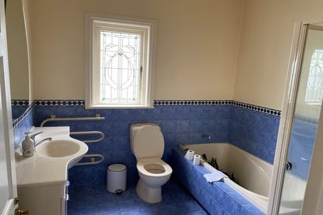 Photo of property in 1 Para Street, Miramar, Wellington, 6022