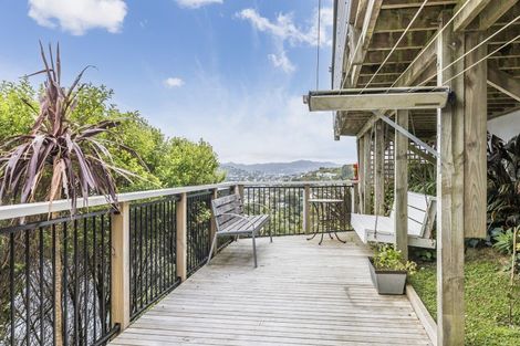 Photo of property in 83 Tannadyce Street, Strathmore Park, Wellington, 6022