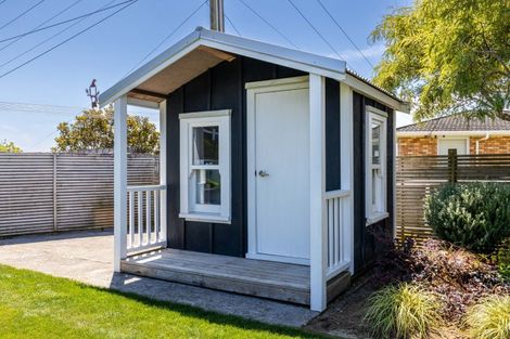 Photo of property in 10a Crownhill Street, Spotswood, New Plymouth, 4310