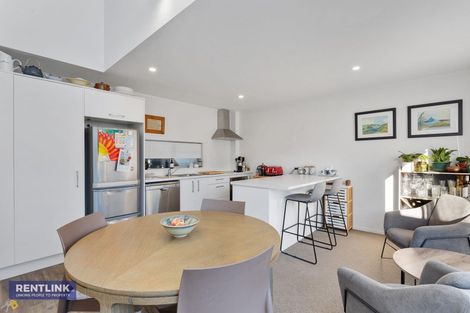 Photo of property in 31 Reynolds Place, Papamoa Beach, Papamoa, 3118