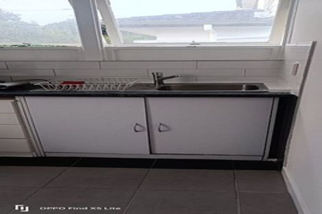 Photo of property in 15 Peach Road, Glenfield, Auckland, 0629