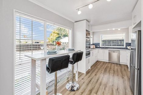 Photo of property in 19 Glenbyre Place, Bromley, Christchurch, 8062