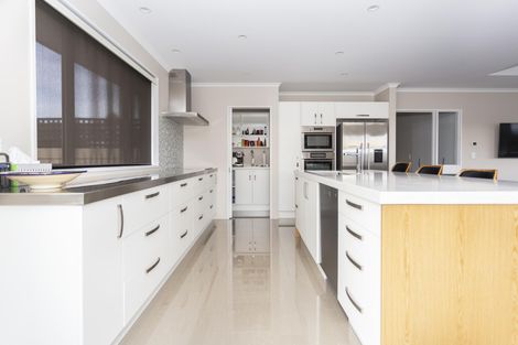 Photo of property in 15 Grove Avenue, Weston, Oamaru, 9401