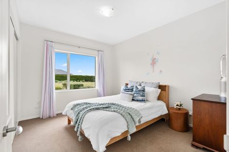 Photo of property in 3 Whitcombe Place, Darfield, 7571