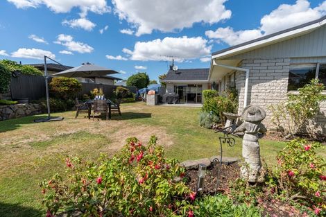 Photo of property in 57 Chedworth Avenue, Chedworth, Hamilton, 3210