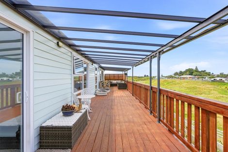 Photo of property in 55a Rangiora Street, Castlecliff, Whanganui, 4501