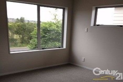 Photo of property in 94 Flat Bush School Road, Flat Bush, Auckland, 2019