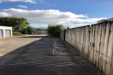 Photo of property in 20a Rutland Road, Stanley Point, Auckland, 0624