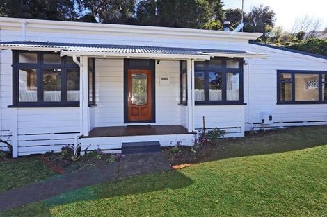 Photo of property in 10 Coote Road, Bluff Hill, Napier, 4110