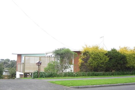 Photo of property in 41 Wairau Road, Oakura, 4314