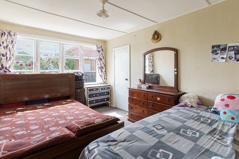 Photo of property in 1019 Saint Aubyn Street West, Saint Leonards, Hastings, 4120