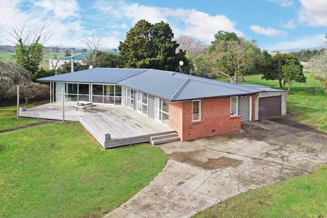 Photo of property in 224 Mangatawhiri Road, Mangatawhiri, Pokeno, 2471