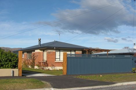 Photo of property in 29 Clutha Street, Alexandra, 9320