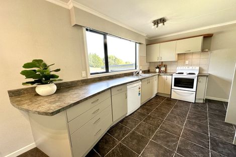 Photo of property in 77 Nichol Street, Heidelberg, Invercargill, 9812