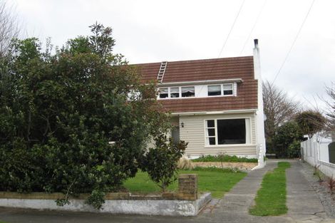 Photo of property in 35 Chester Street, Levin, 5510