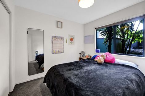 Photo of property in 113 Young Street, New Plymouth, 4310