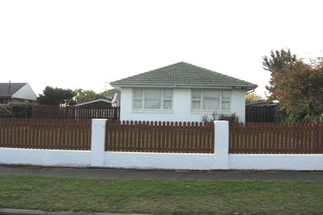 Photo of property in 20 Fenchurch Street, Northcote, Christchurch, 8052