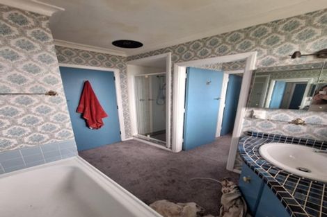 Photo of property in 10 Marsden Place, Awapuni, Palmerston North, 4412