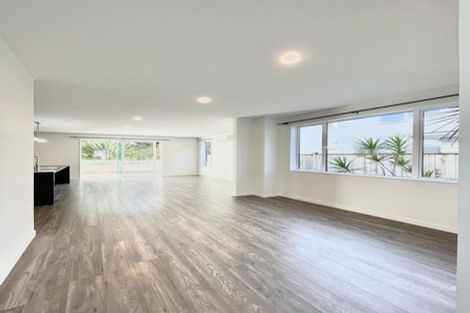 Photo of property in 41 Remuremu Street, Long Bay, Auckland, 0630