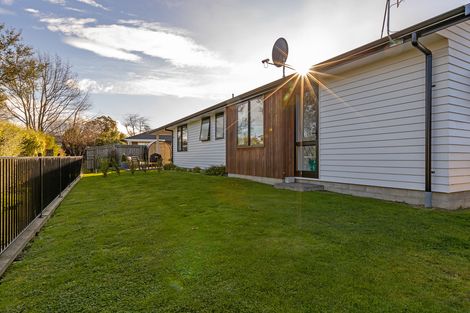Photo of property in 23 Tarata Grove, Lansdowne, Masterton, 5810